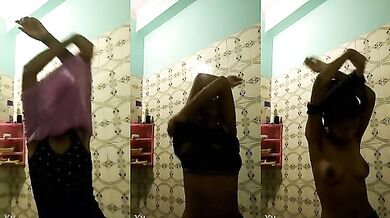 Tamil girl showing her huge tits