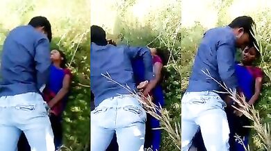 Village girl apni chudai karwa rahi hai khet mein