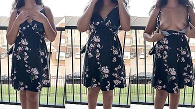 Apartment home aunty shows the boobs