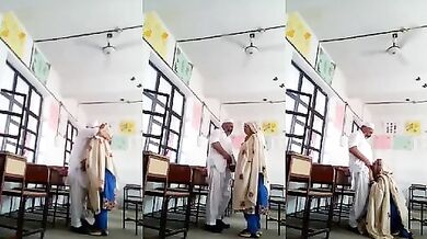 Muslim bhabhi ek teacher ko blowjob deti hui