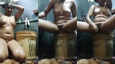 Unmarried aunty dildo masturbation in bathroom