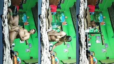 Big ass housewife affair sex with driver