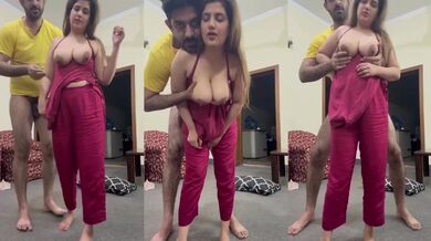 Khade khade bhabhi ki boobs dabata devar