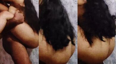 Sexy couple uplifting fuck in the bathroom